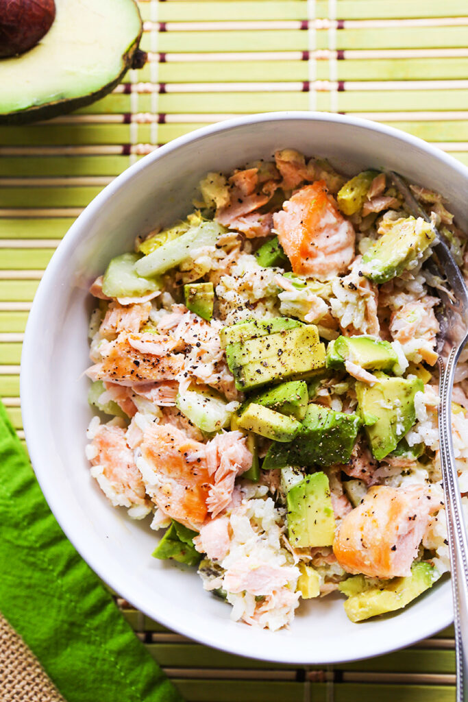 Salmon sushi bowl. 