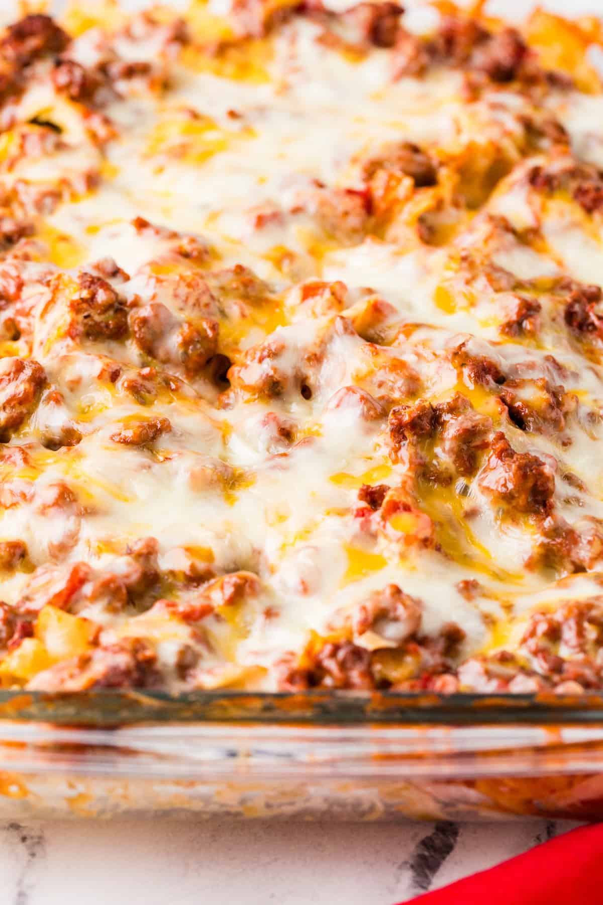 Close up of a pan of cheesy, meaty yumminess.