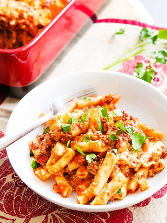 Feed A Crowd with Baked Ziti Pasta with Sour Cream