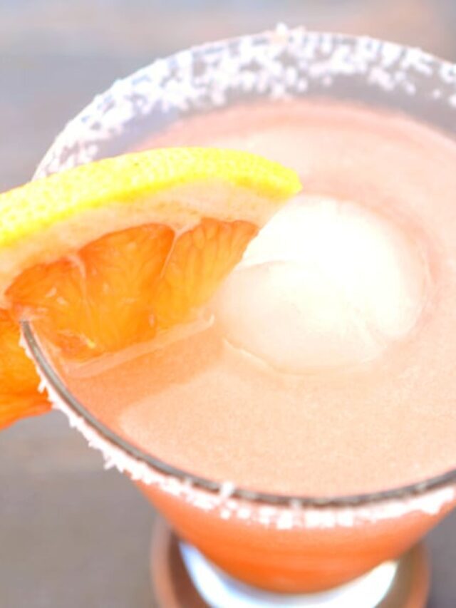 3 Ingredient Grapefruit Summer Cocktail