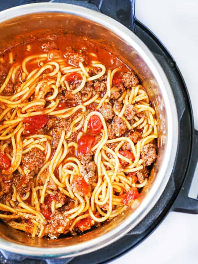 Super Easy Meaty Spaghetti in the Instant Pot