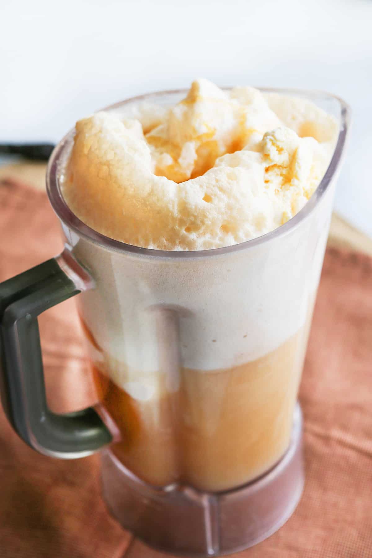 Ingredients for butterbeer in a blender.