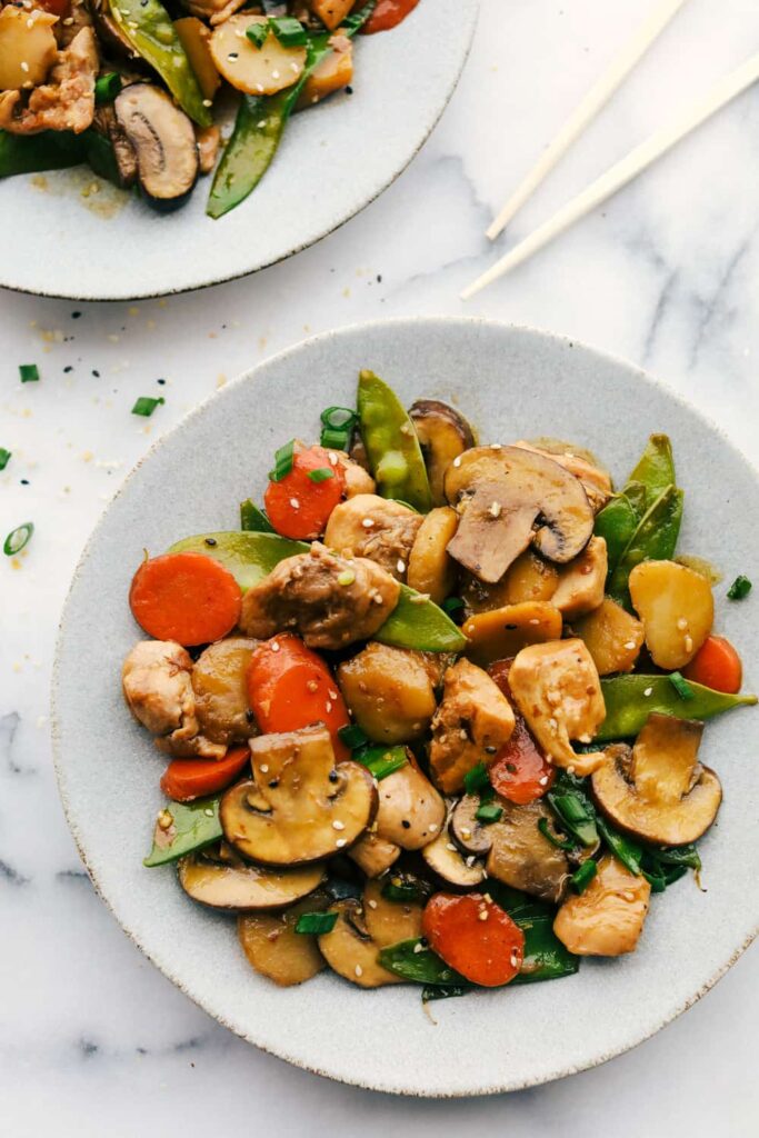 Plate of moo goo gai pan. 