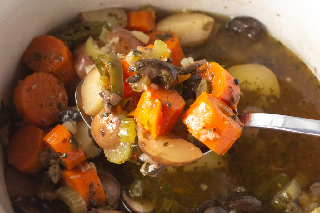 Vegetables in the Crock Pot Easy side dish! Pip and Ebby