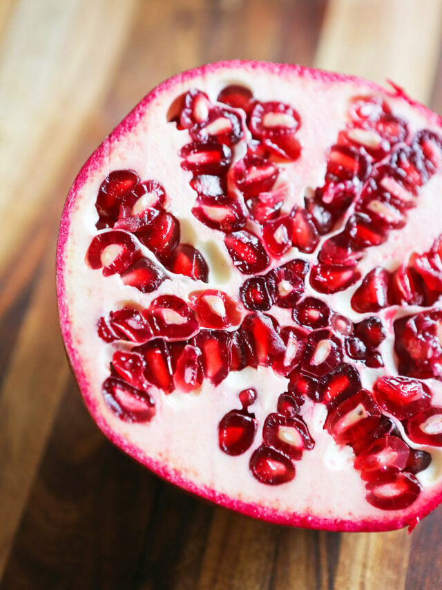 Enjoy A Pomegranate Easily – All You Need To Know