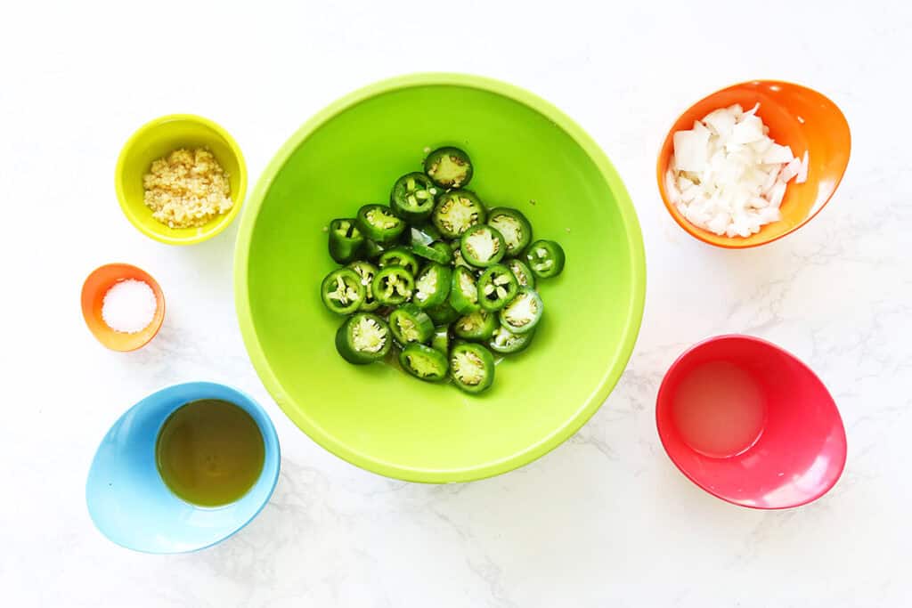 Taco Truck Green Sauce Copycat Recipe! Pip and Ebby