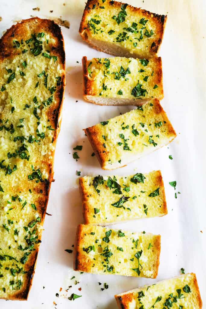 5 Minute Garlic Bread Recipe - Easy side! - Pip and Ebby