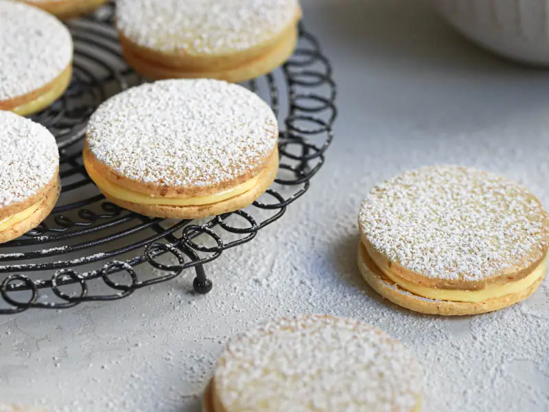 Lemon curd filled shortbread cookies. 